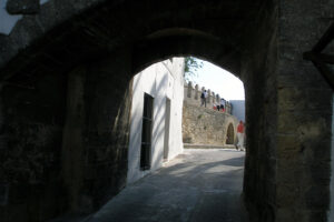 Muralla desde el Arco de la Segur