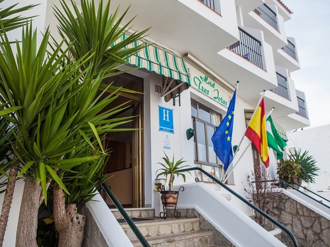 Hotel Tres Jotas